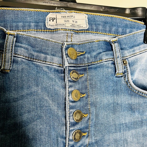 Free People Raegan Jeans Button Fly 28 Distressed Raw Hem Skinny Ankle High Rise - Picture 3 of 8
